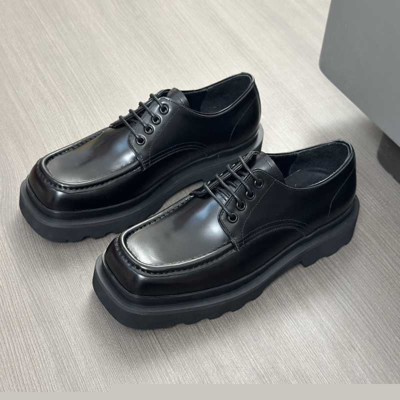 Dolce & Gabbana Leather Shoes